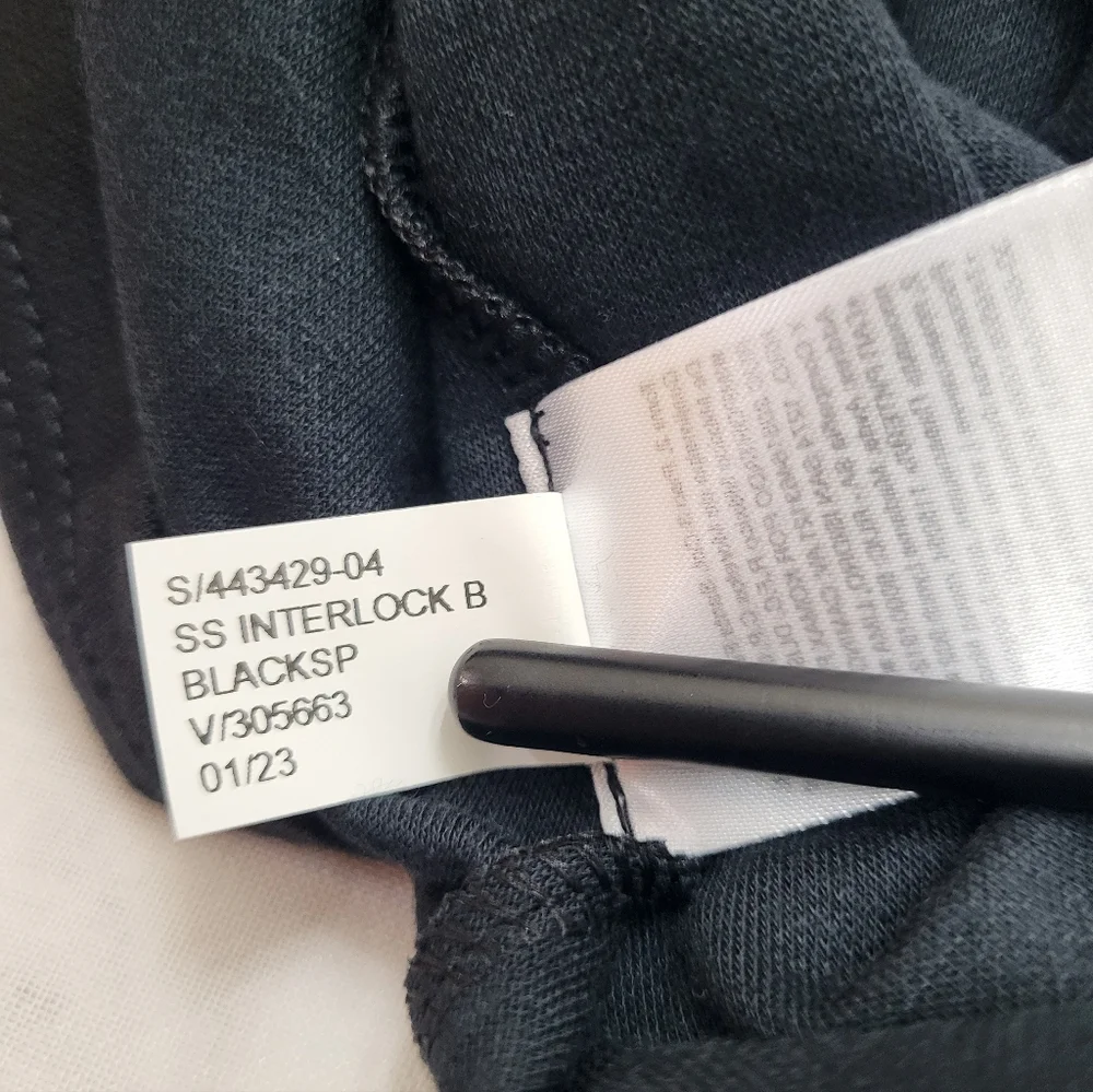 Banana Republic Women's Black Button Down Short Sleeve Shirt Size Large NWT - Picture 12 of 12